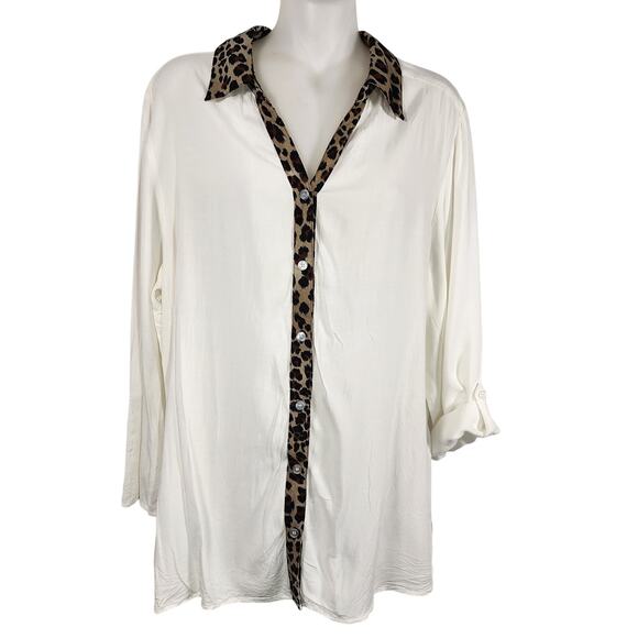 Chico's Womens Shirt Animal Print Button Up Sheer 3/4 Tab Sleeves Rayon White - Picture 1 of 12